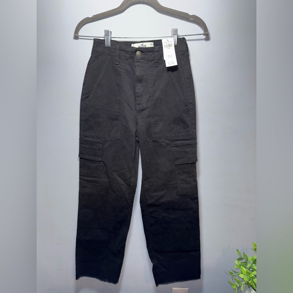 Hollister Ultra High Rise Ankle Straight Cargo Pants Women Size XS NWT